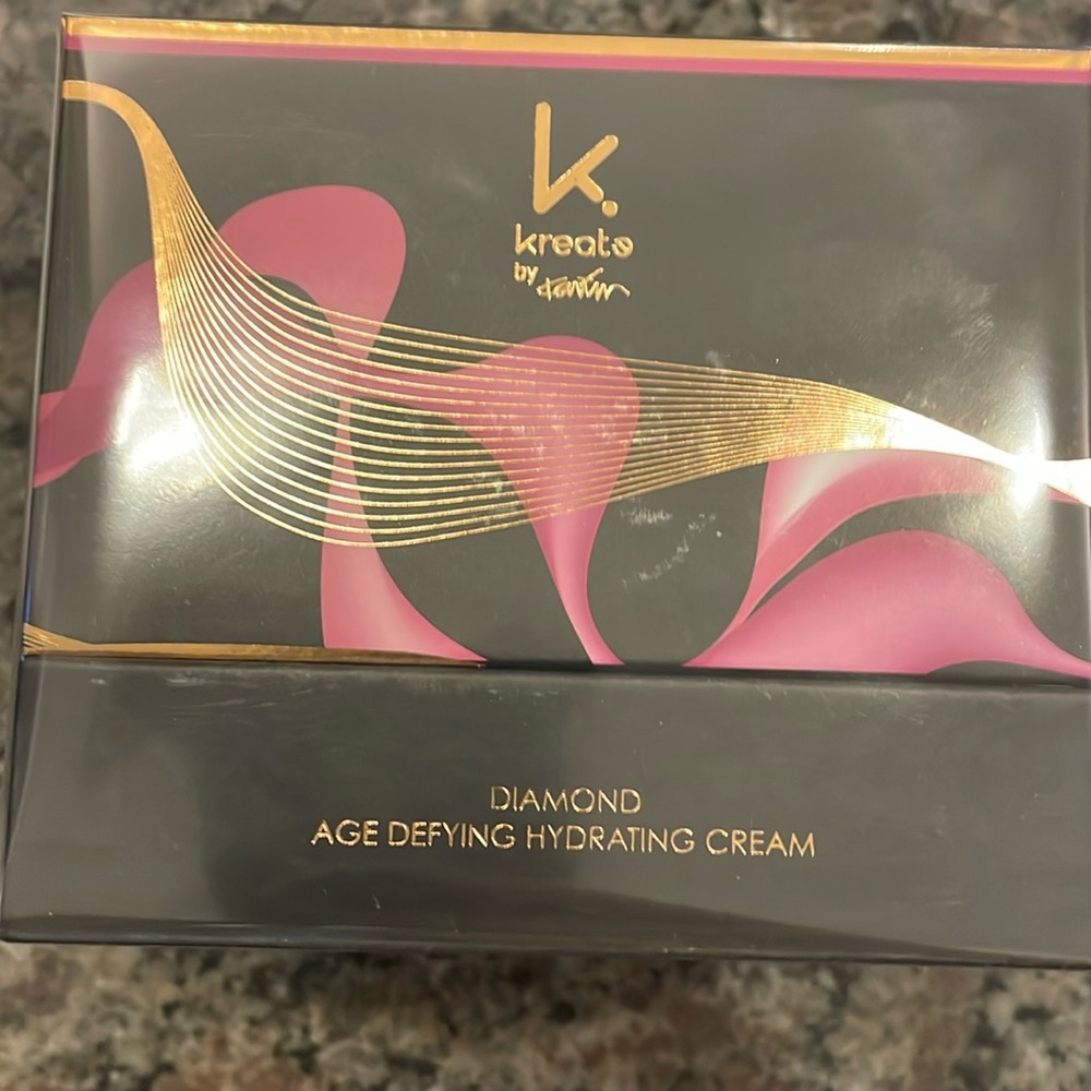 Kreate by Karim Diamond Age Defying Hydrating Cream